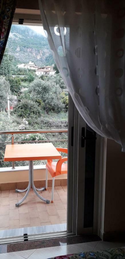Dhori House Dhërmi エクステリア 写真